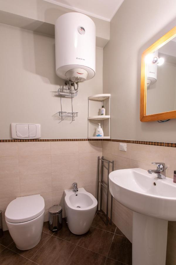 Venice Lance With Lift, 2 Minutes Walk From The Train Station Extérieur photo
